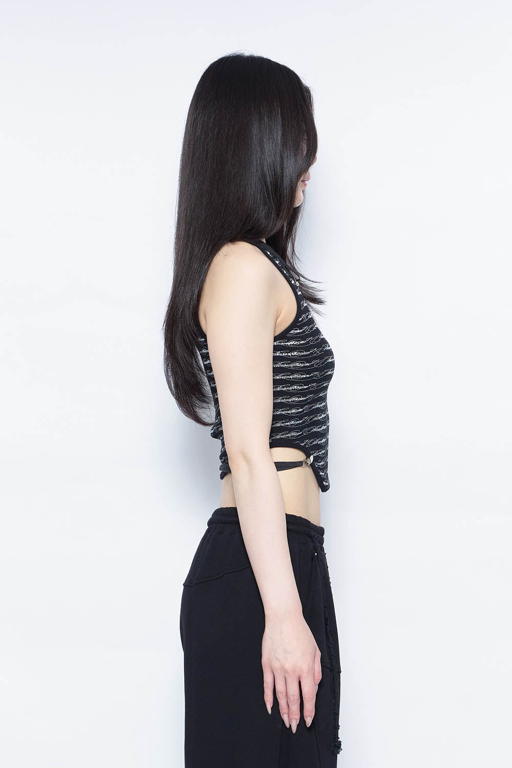 mdl_2_bb122a1c-911b-426b-902d-1a6be6c01260.jpg