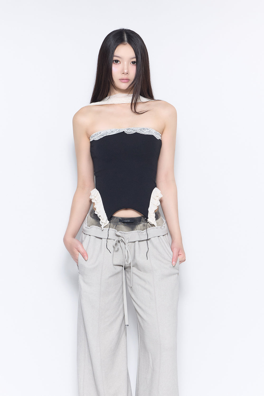 トップス THEREDTHREAD choker lace halter tops THEREDTHREAD / ザレッドスレッド】choker lace halter tops