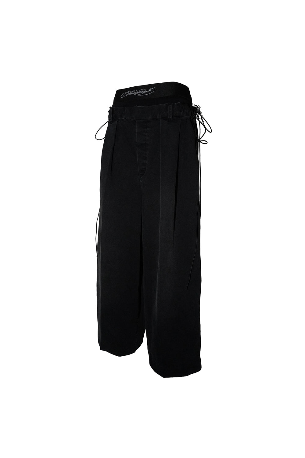 script layered pants