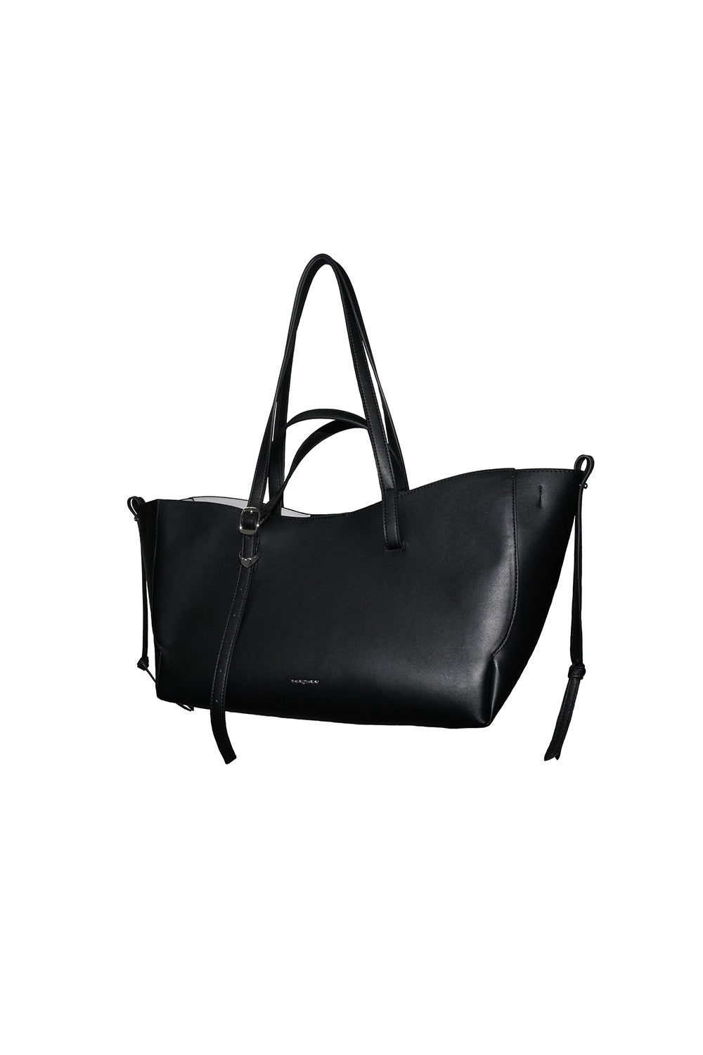 SCARLET / BAG – THEREDTHREAD