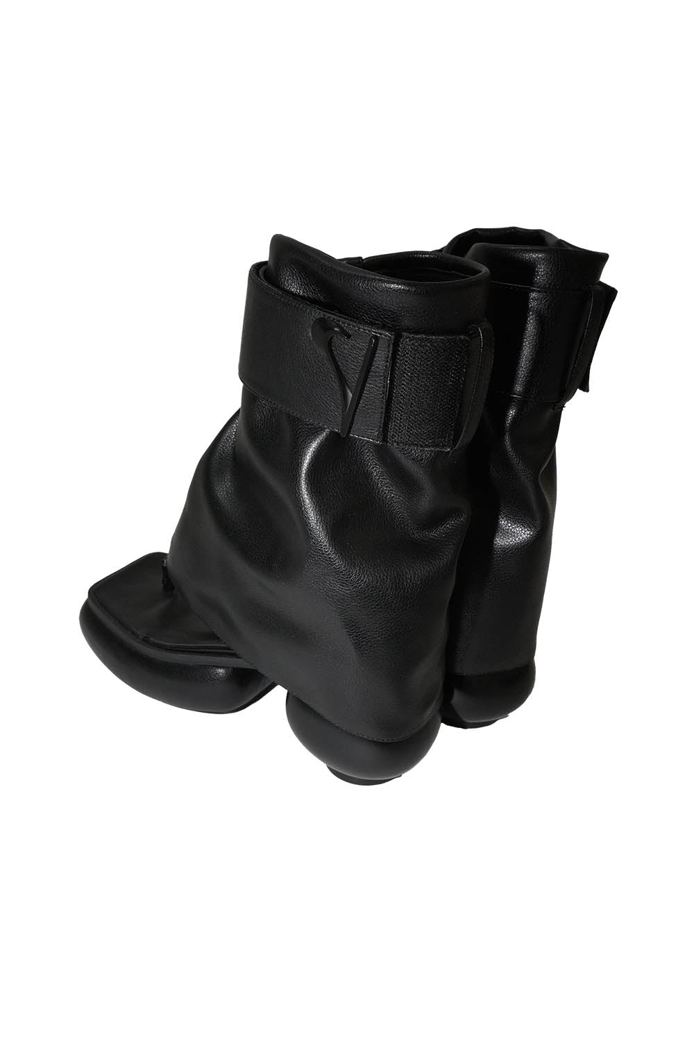 THEREDTHREAD / ザレッドスレッド】S socks cover boots