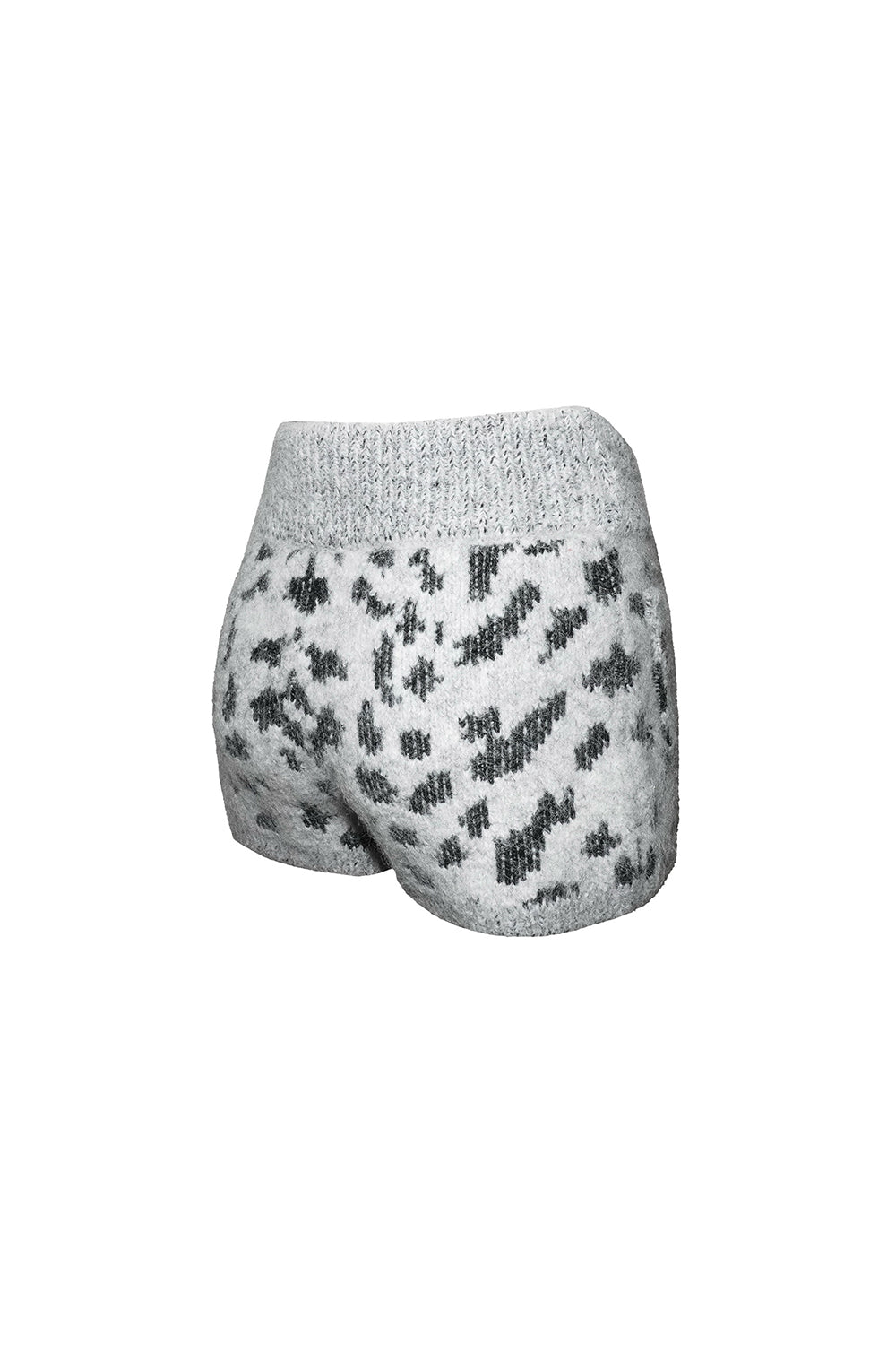 toggle knit shorts