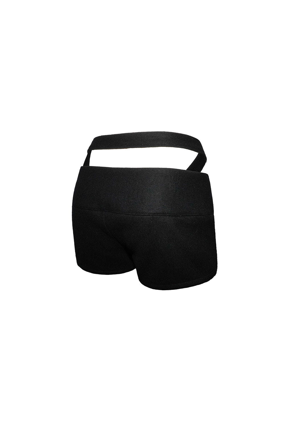 belted shorts