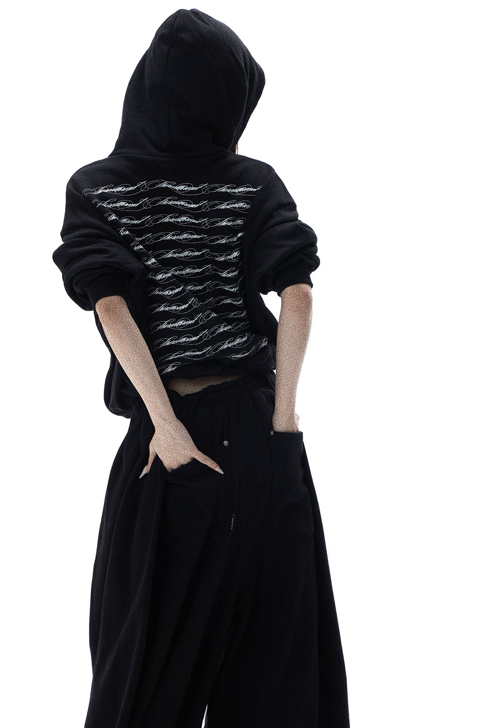 THEREDTHREAD / ザレッドスレッド】S logo pullover hoodie