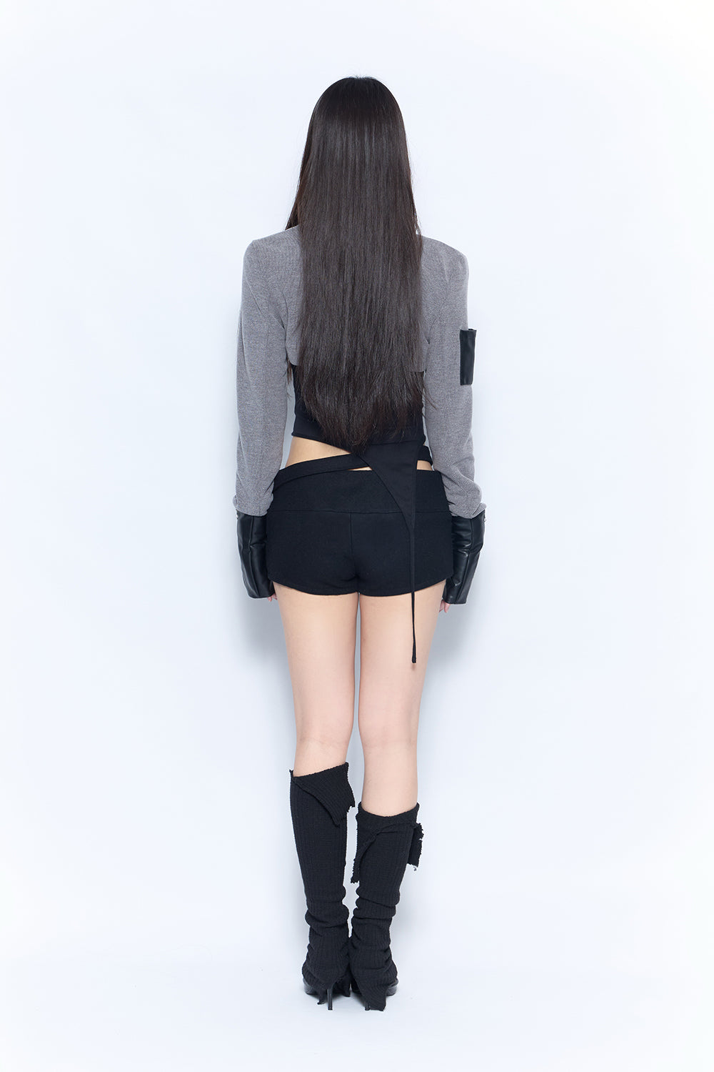 belted shorts