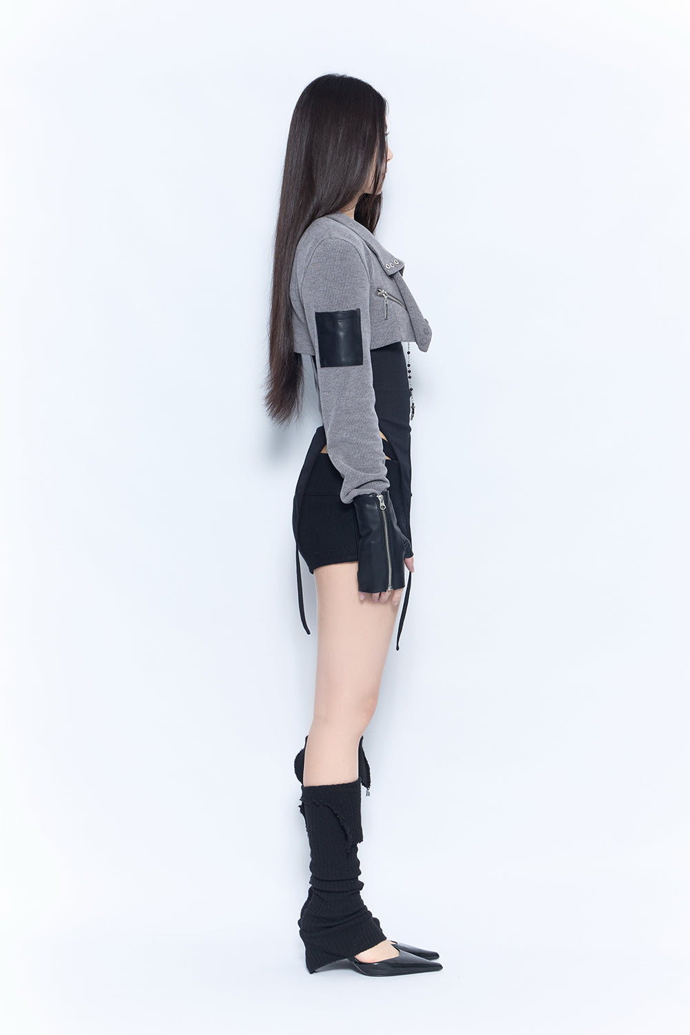 belted shorts