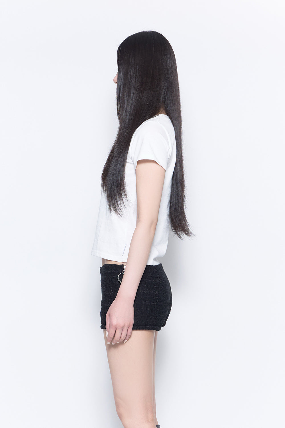 "M" crew neck T-shirt