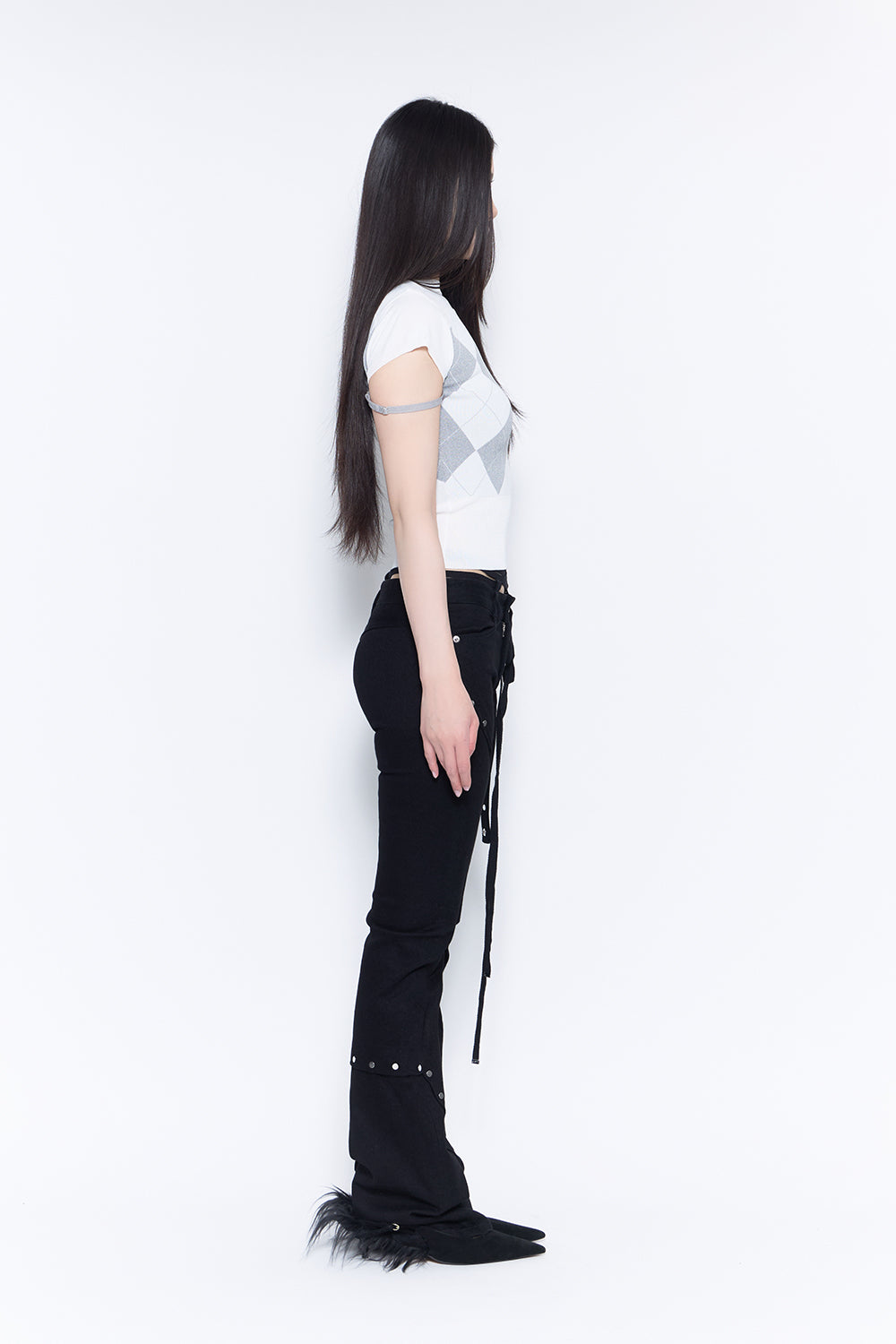 SCARLET / PANTS – THEREDTHREAD
