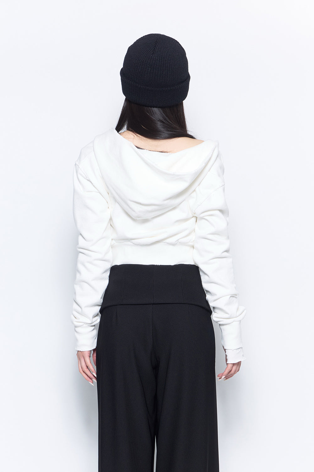 THEREDTHREAD / ザレッドスレッド】S zipup hoodie cropped