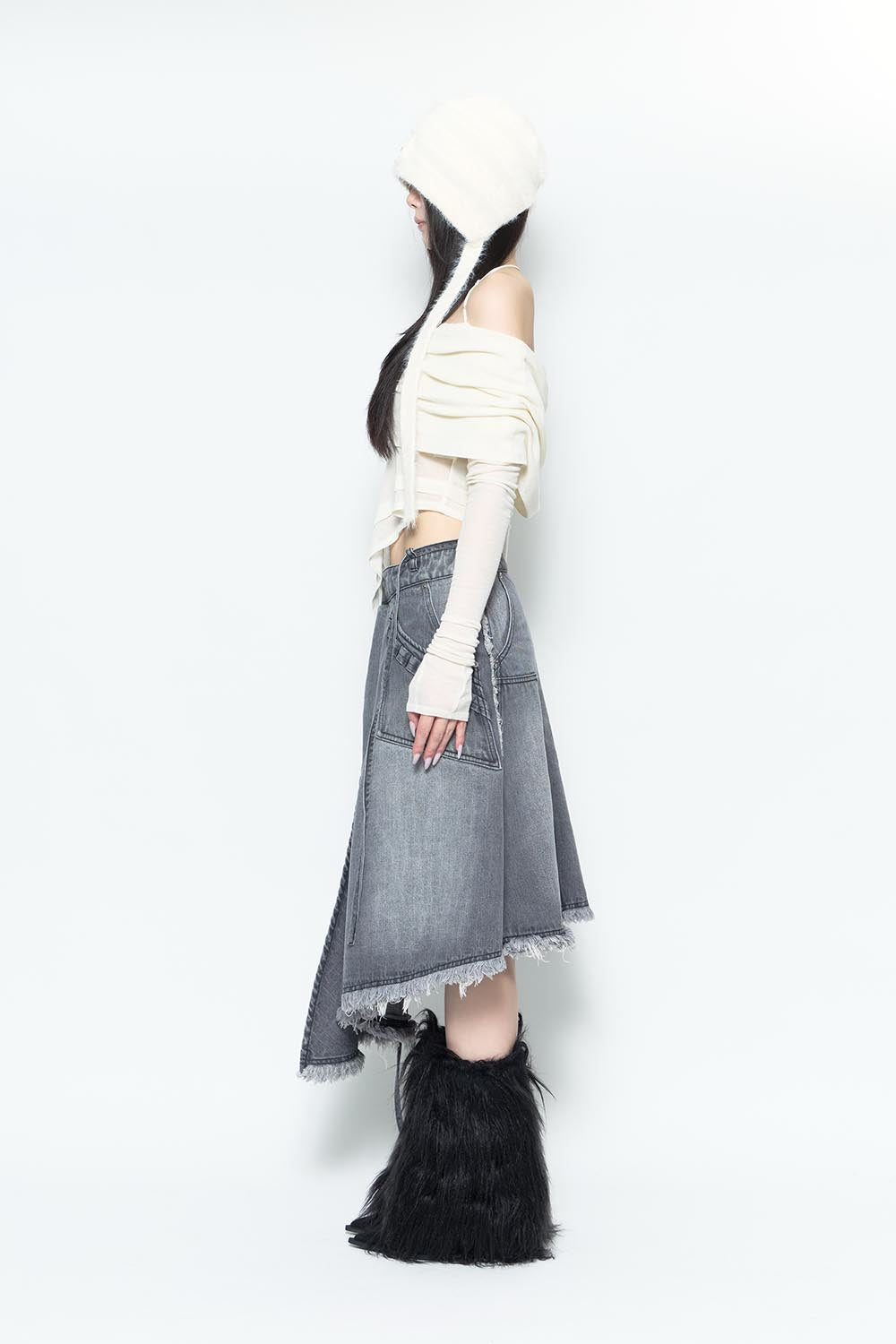 S double knee fray skirt