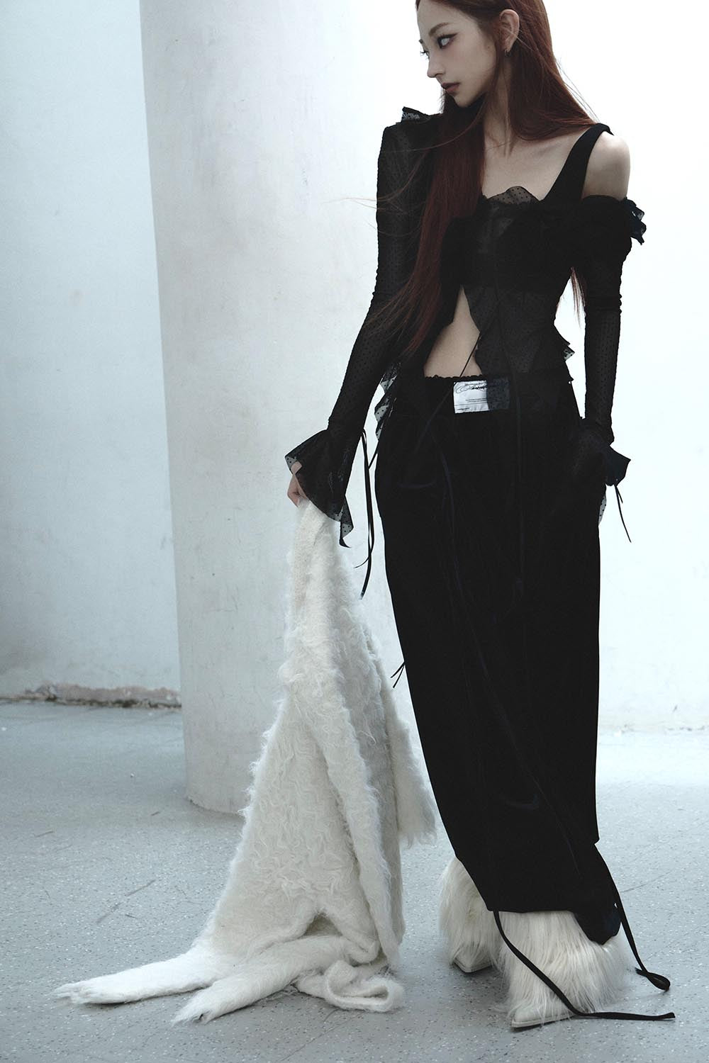 THEREDTHREAD / ザレッドスレッド】S dot flow frill tops