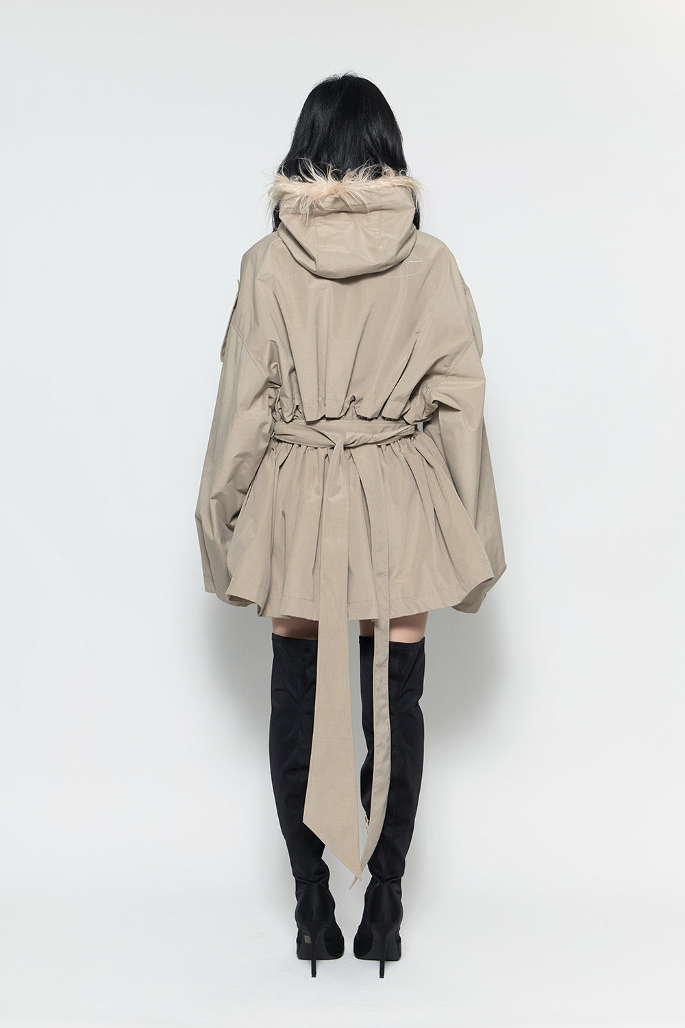 S fur embroidery trench short