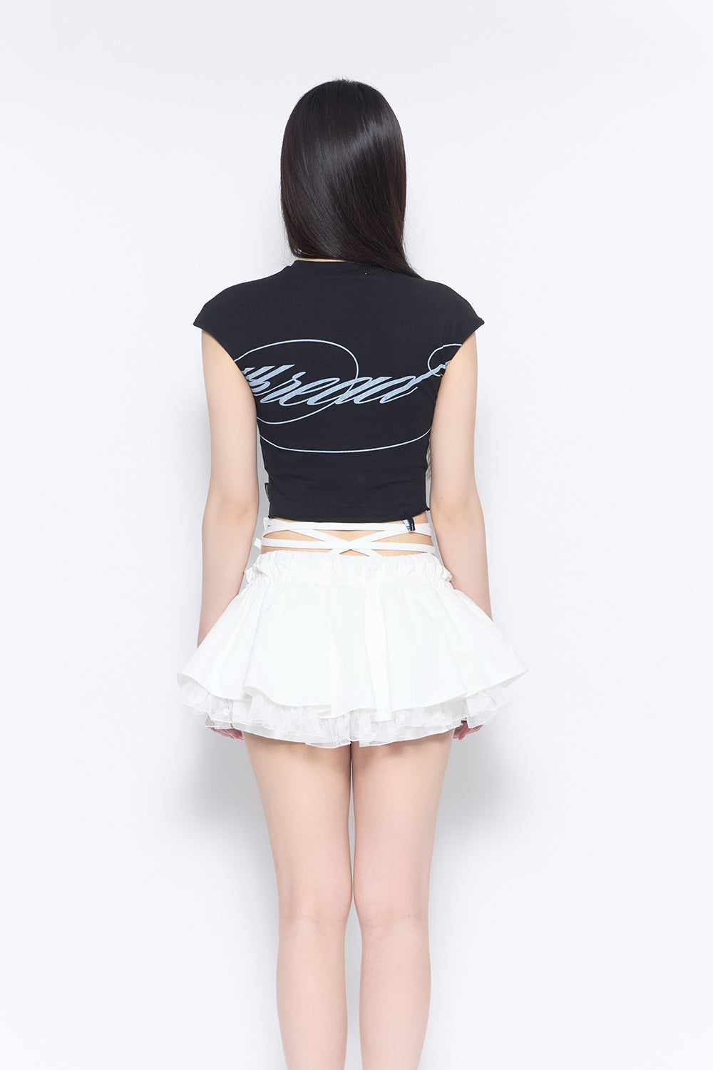 knot hem logo tops