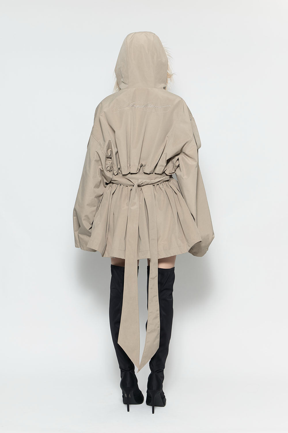 S fur embroidery trench short