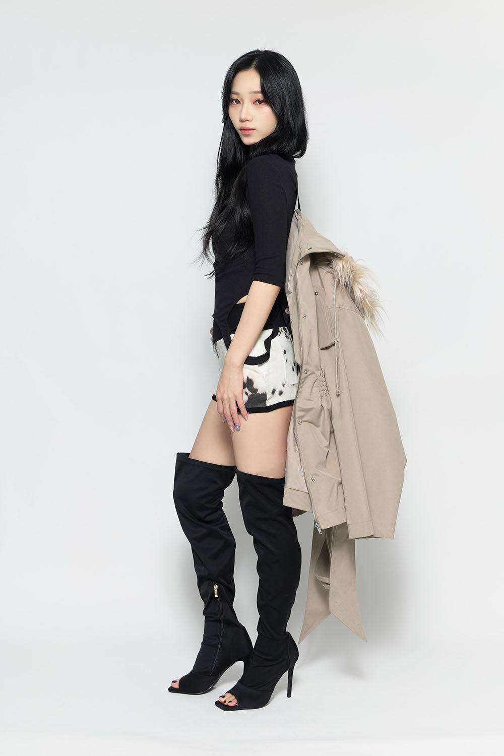 S fur embroidery trench short