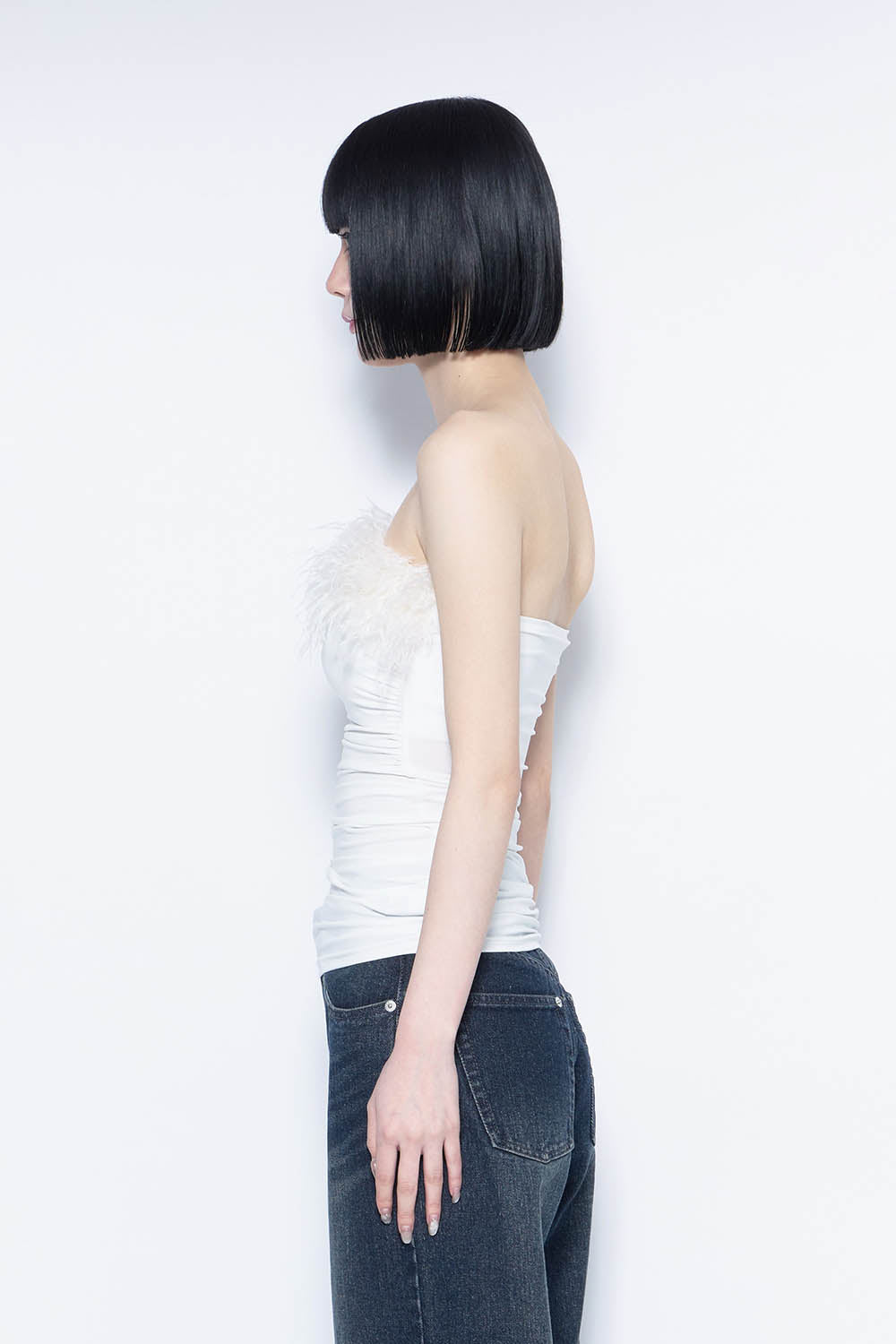 S feathery bare tops
