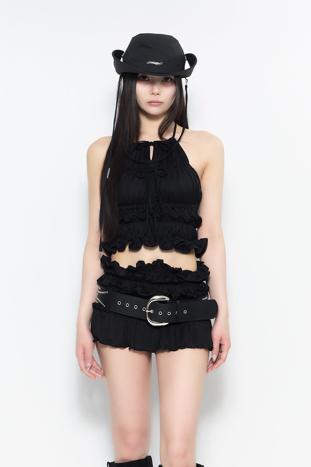 THEREDTHREAD / ザレッドスレッド】shirred frill halter tops