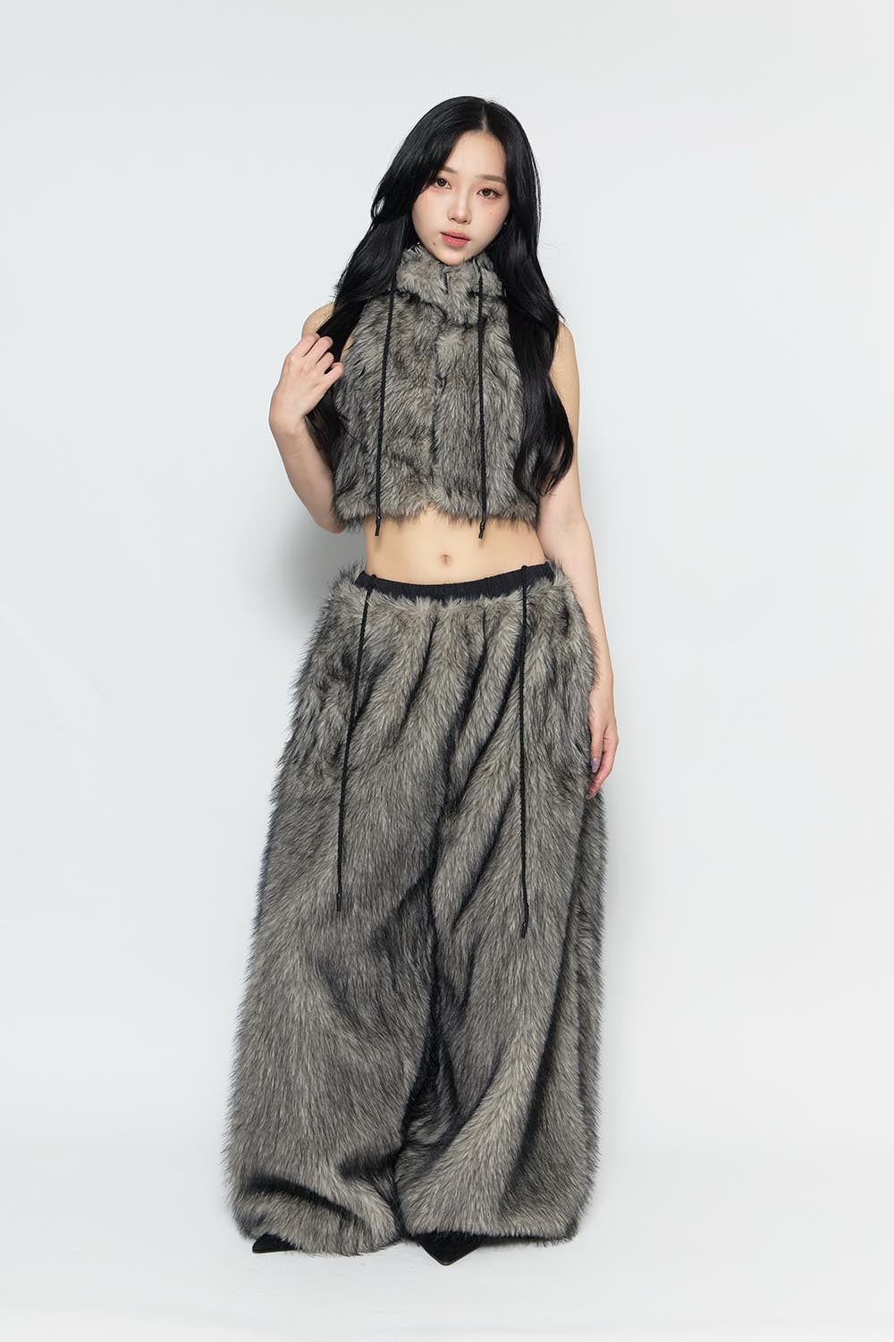 S flip fur pants