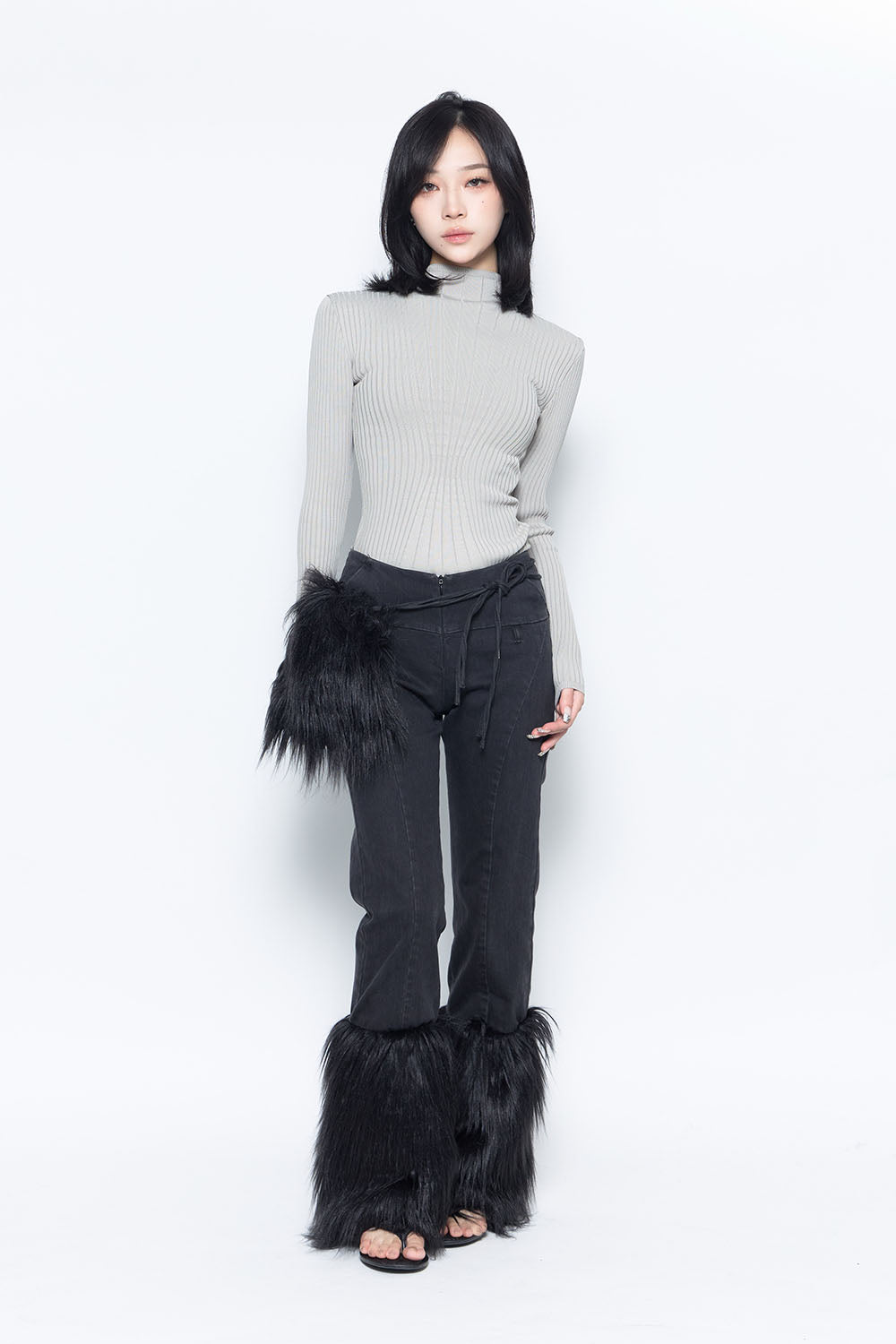 SCARLET / BOTTOMS – THEREDTHREAD