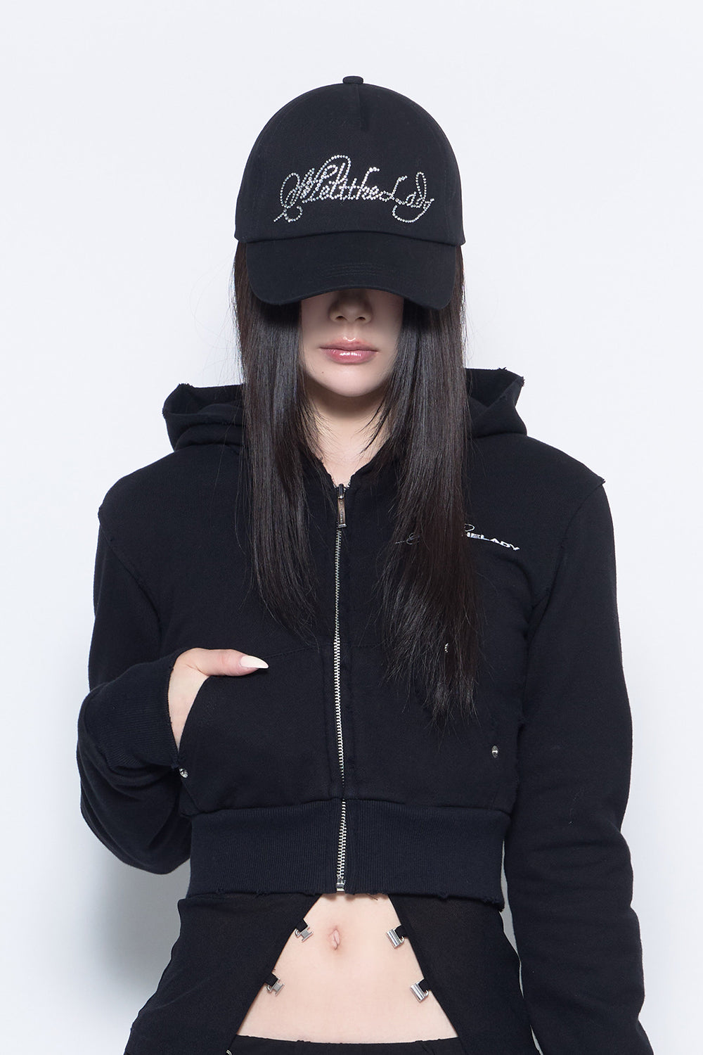 THEREDTHREAD / ザレッドスレッド】logo cap