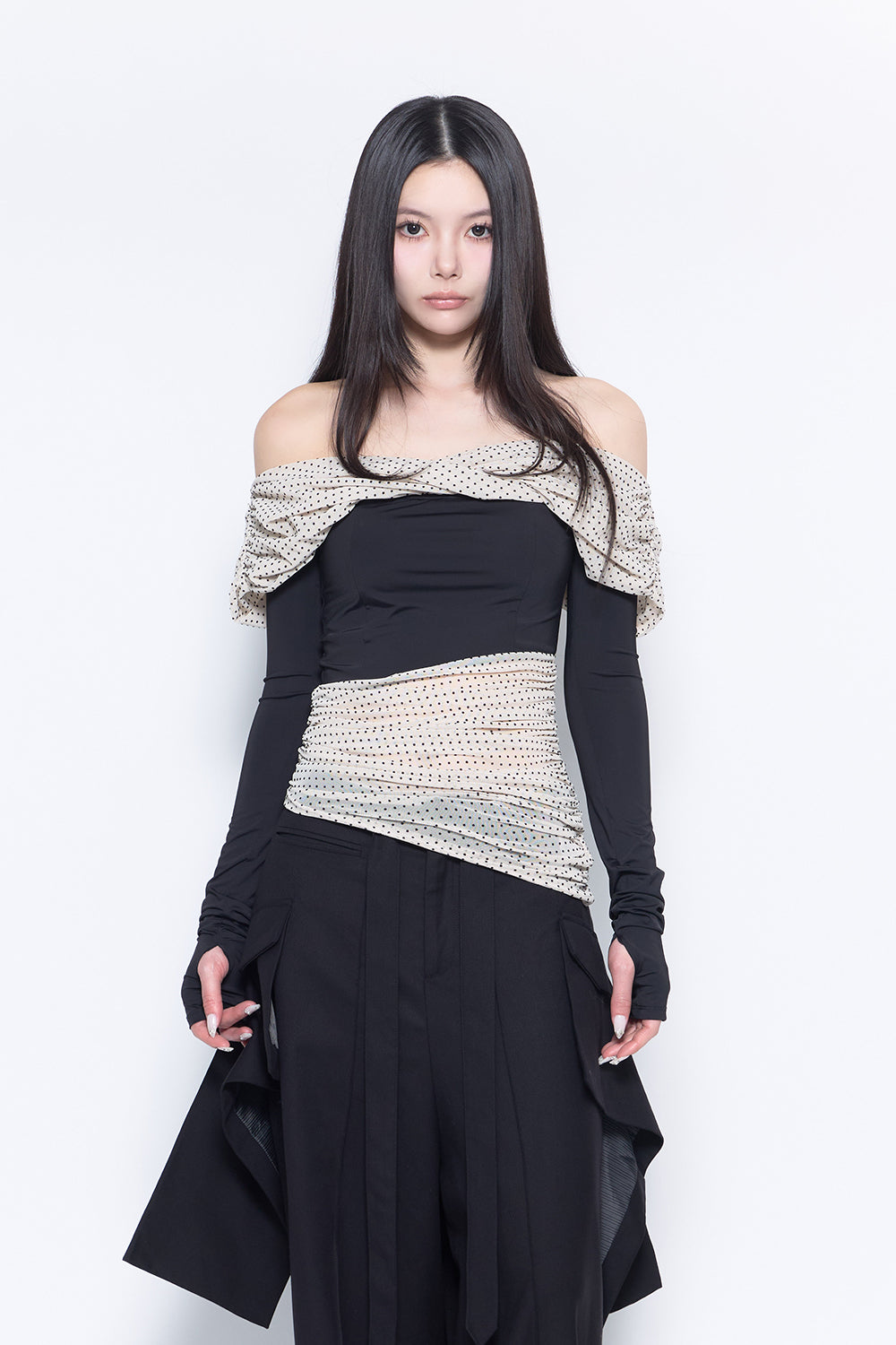 THEREDTHREAD / ザレッドスレッド】S dot off shoulder tops