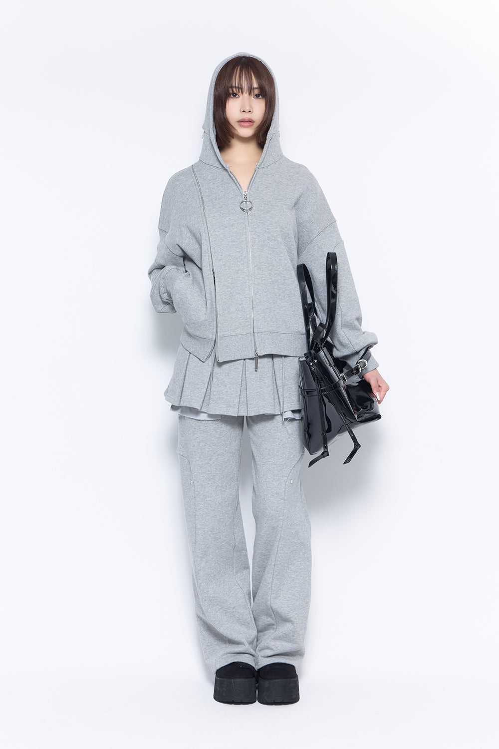 SCARLET / BOTTOMS – THEREDTHREAD