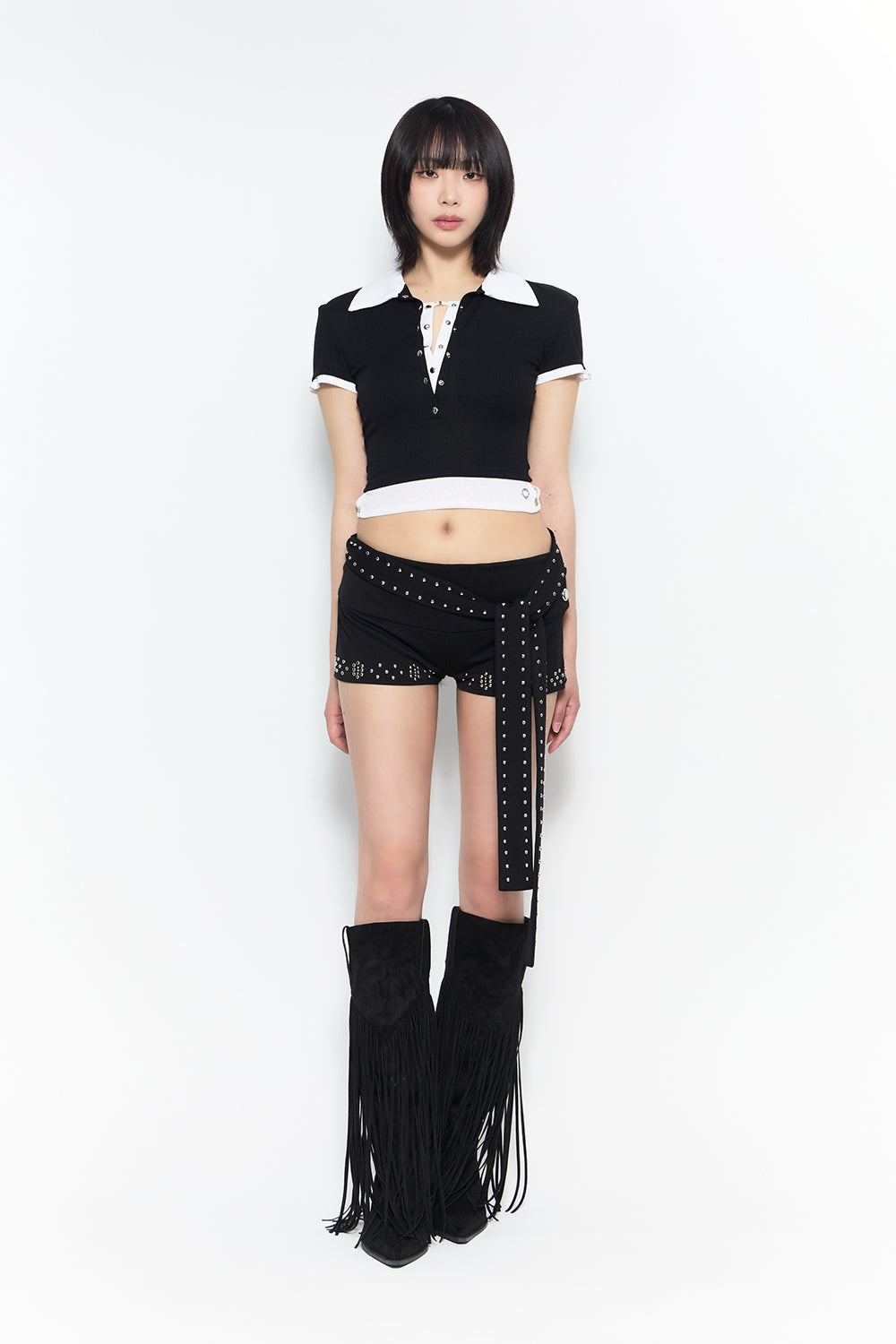 THEREDTHREAD / ザレッドスレッド】studded shorts