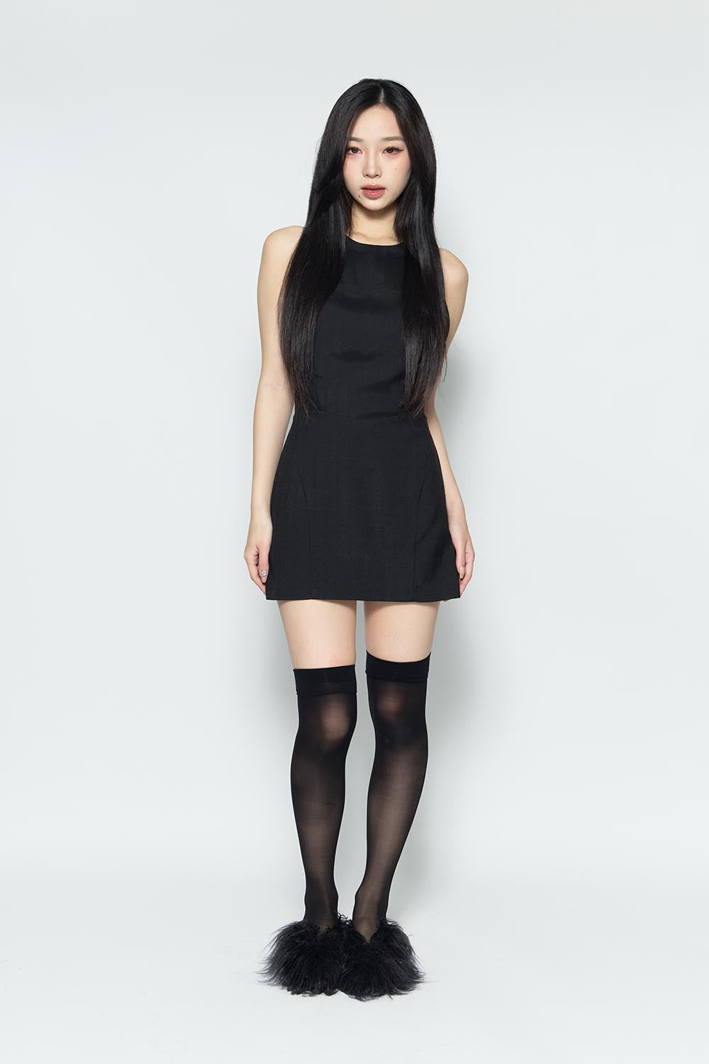 DRESS – THEREDTHREAD