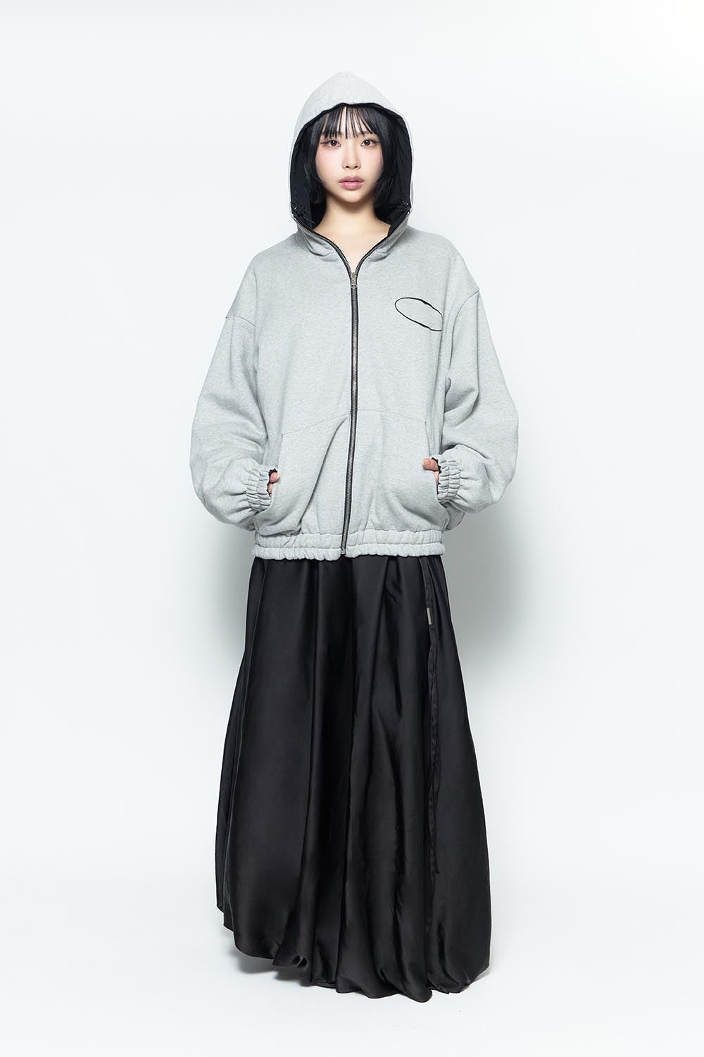 THEREDTHREAD / ザレッドスレッド】S float satin skirt