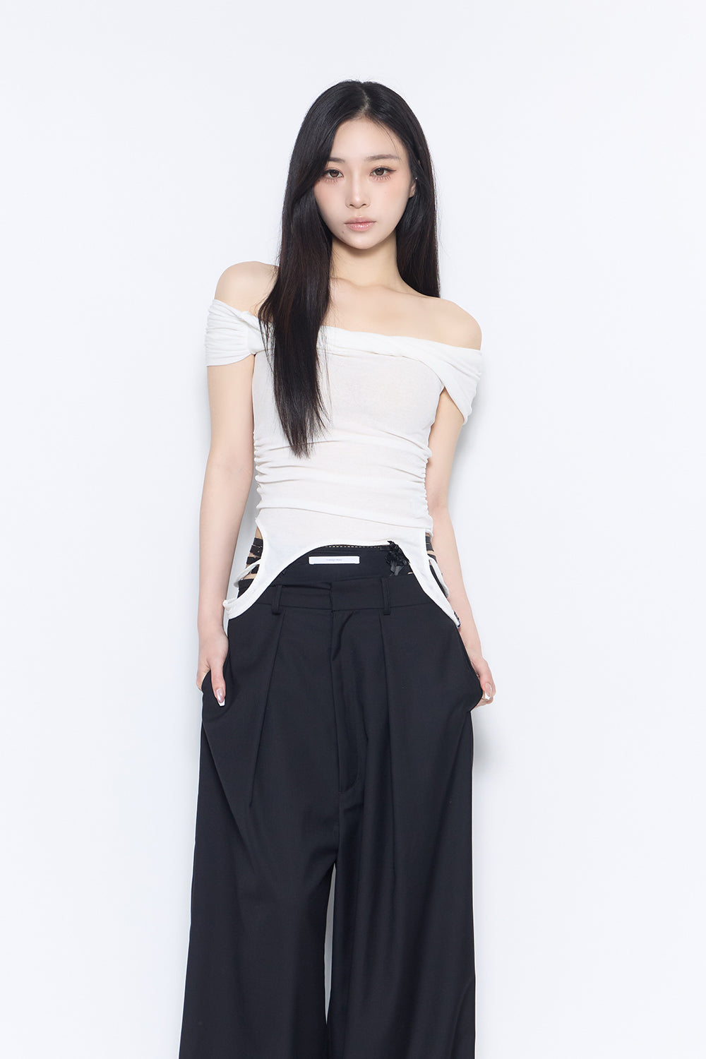 loop offshoulder tops