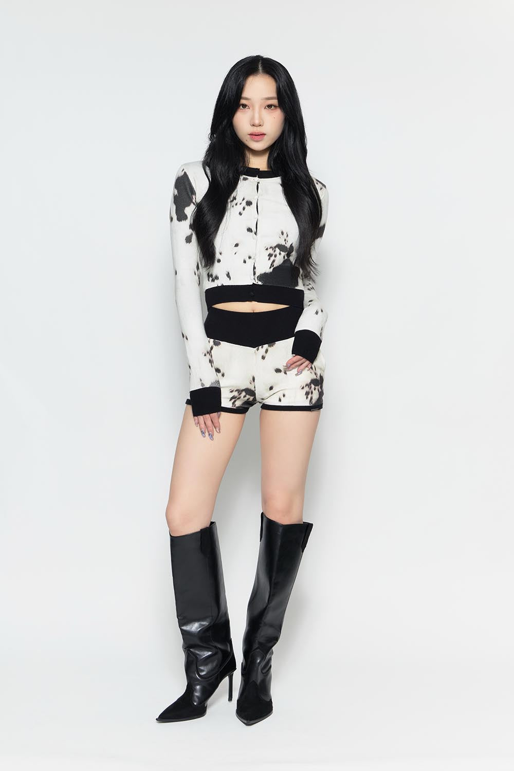 S dalmation knit shorts