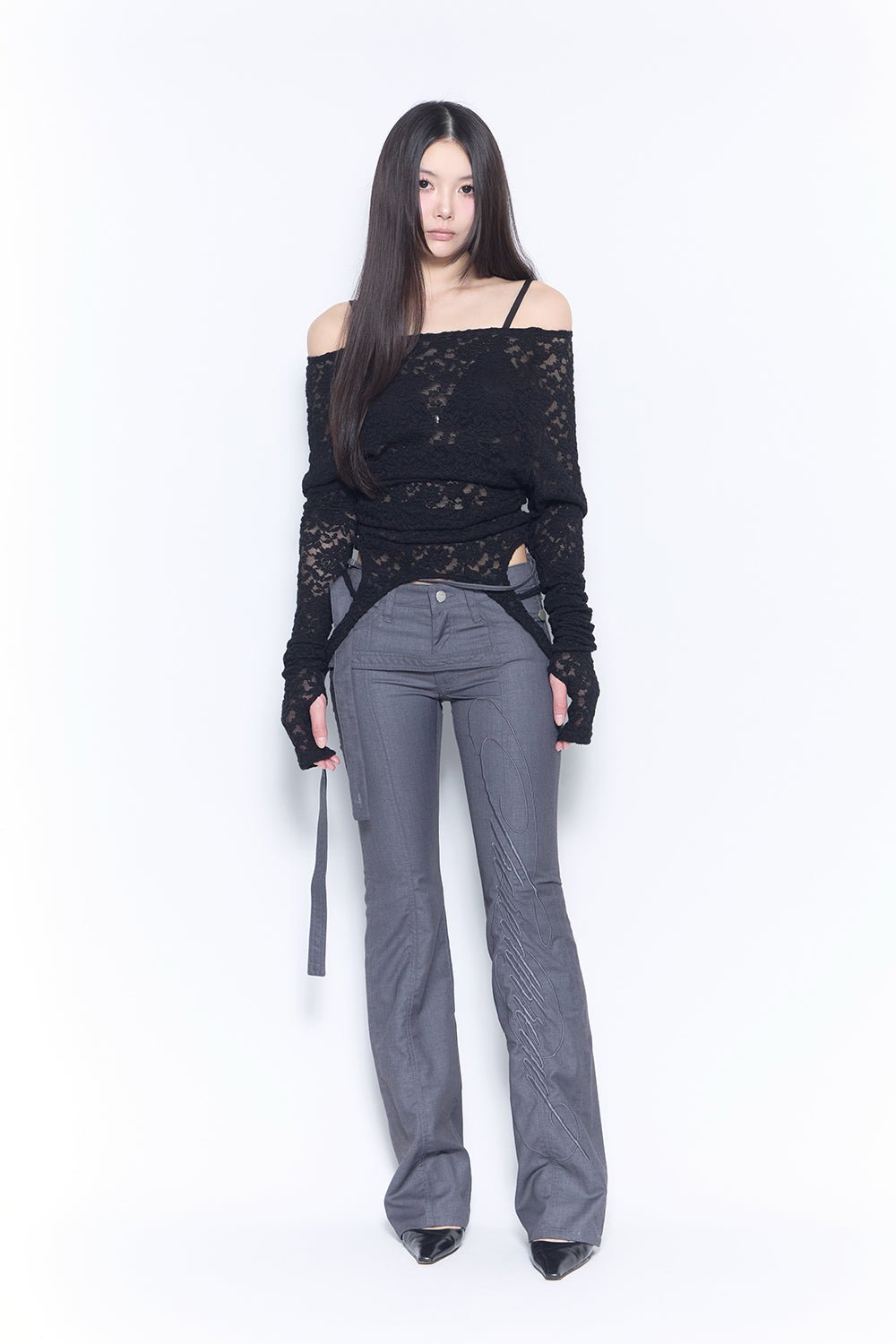 script slim pants