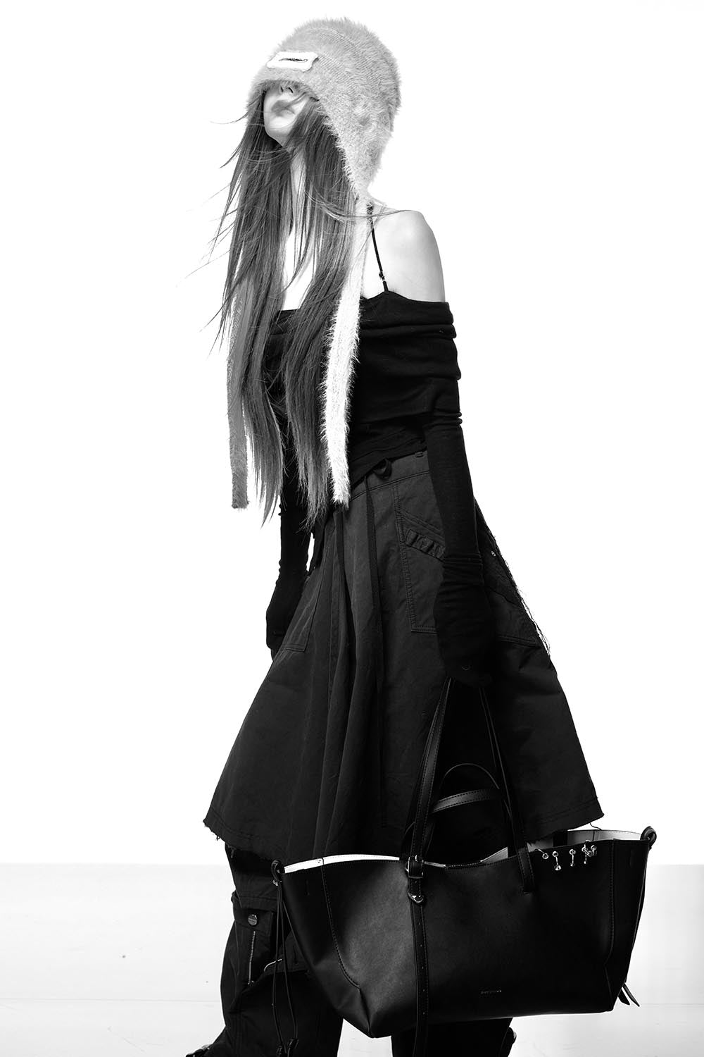 S double knee fray skirt