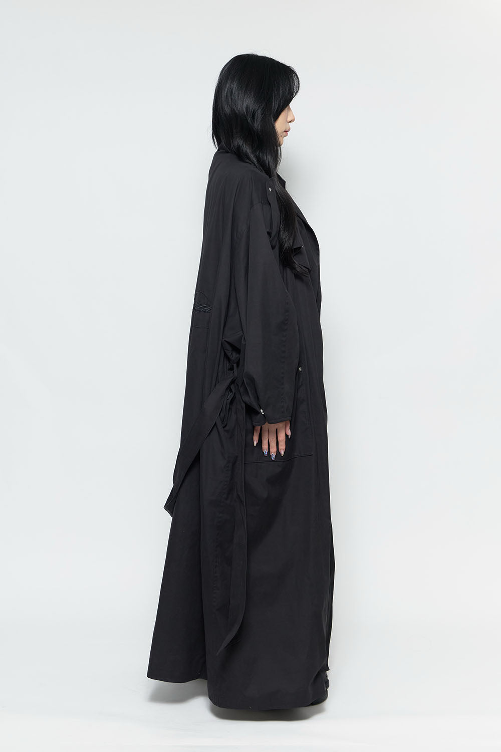 S stand embroidery trench