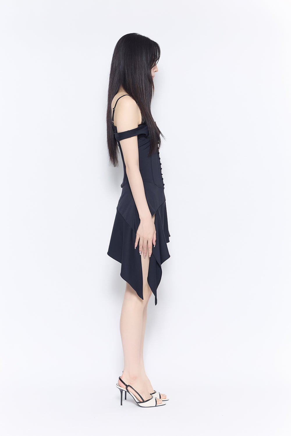 SCARLET / DRESS – THEREDTHREAD