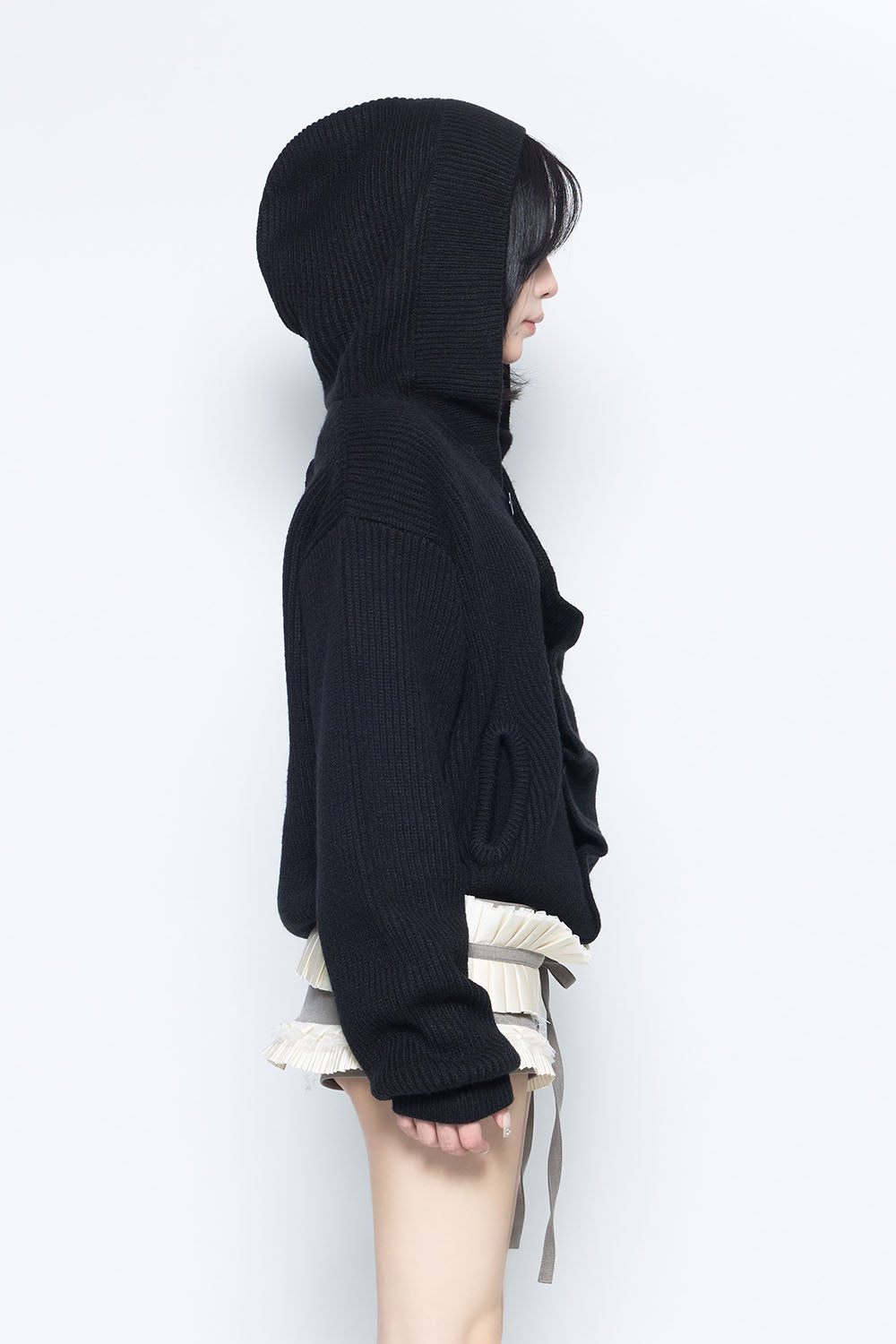 THEREDTHREAD / ザレッドスレッド】S button knit hoodie