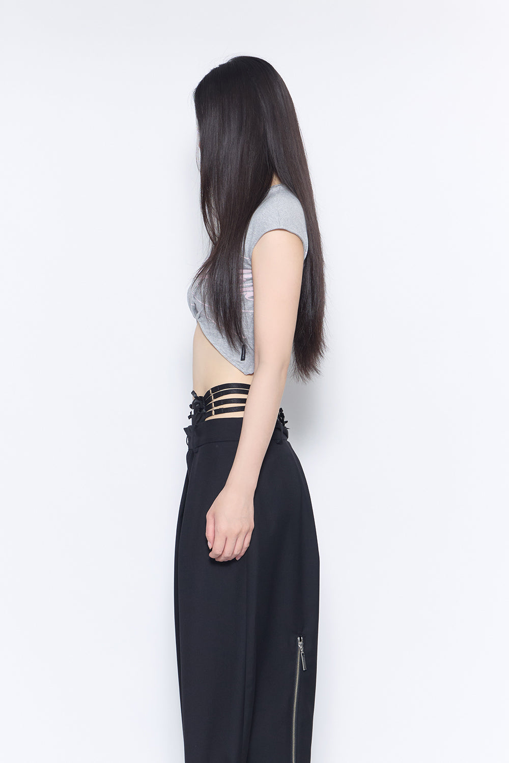 knot hem logo tops