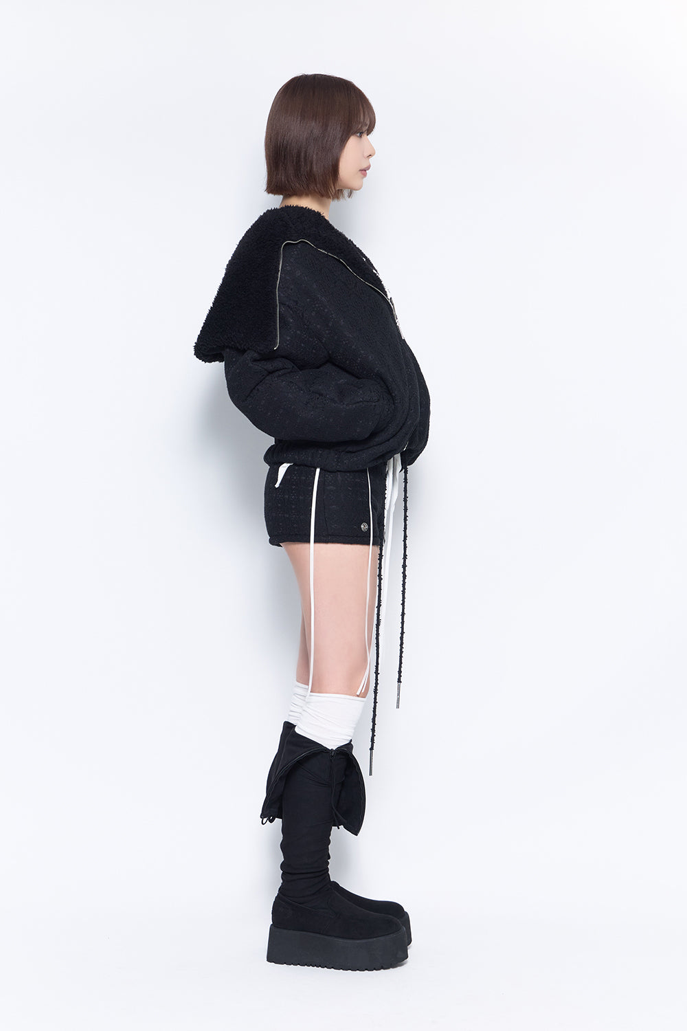 SCARLET / BOTTOMS – THEREDTHREAD