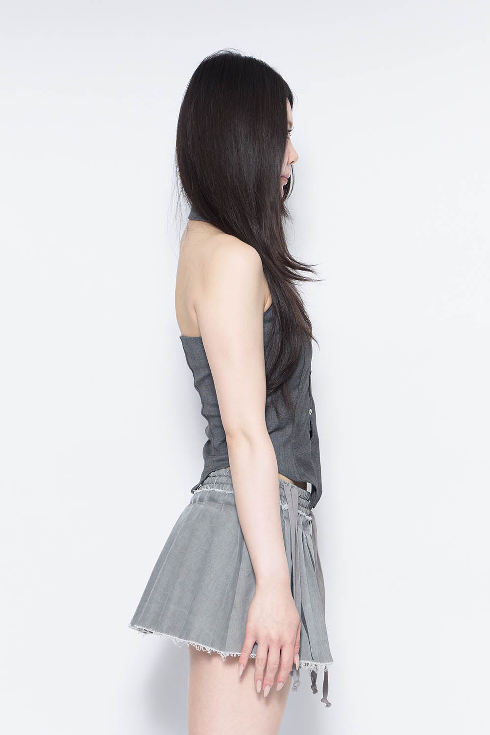 THEREDTHREAD / ザレッドスレッド】S cutting halter shirt