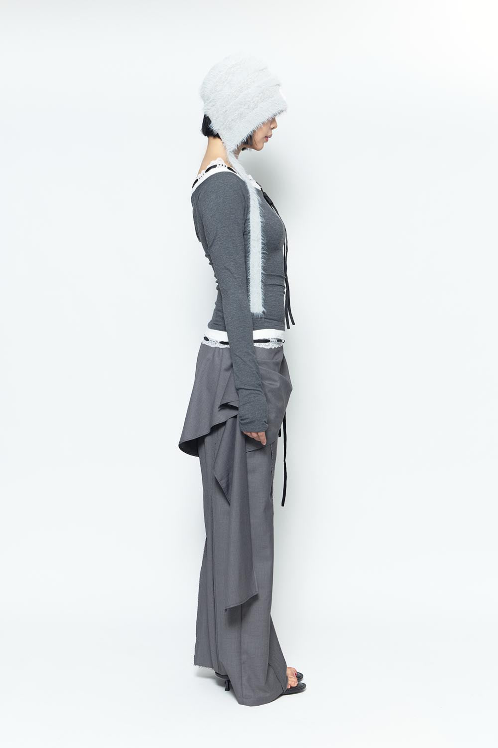 S drape tail pants