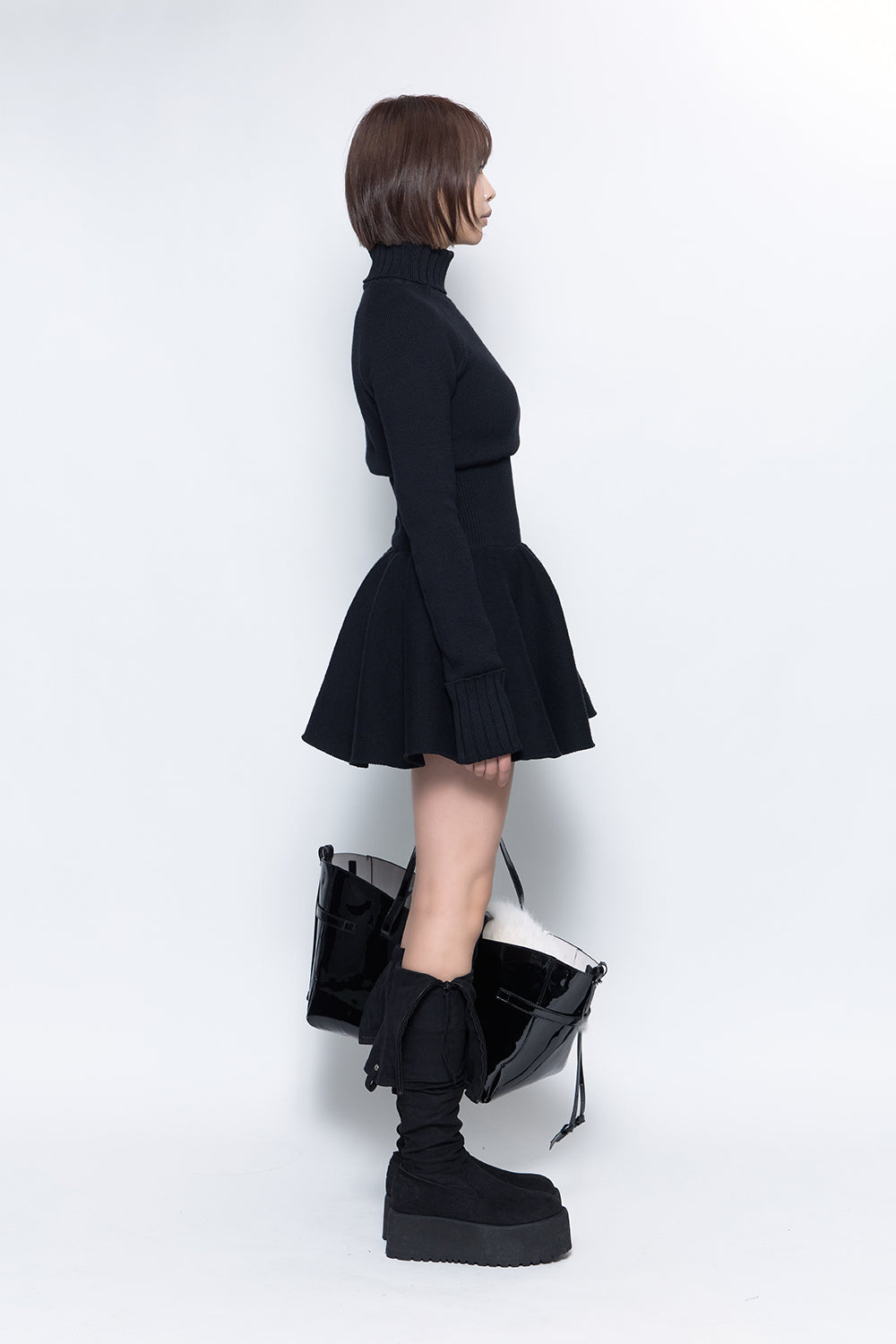 DRESS – THEREDTHREAD