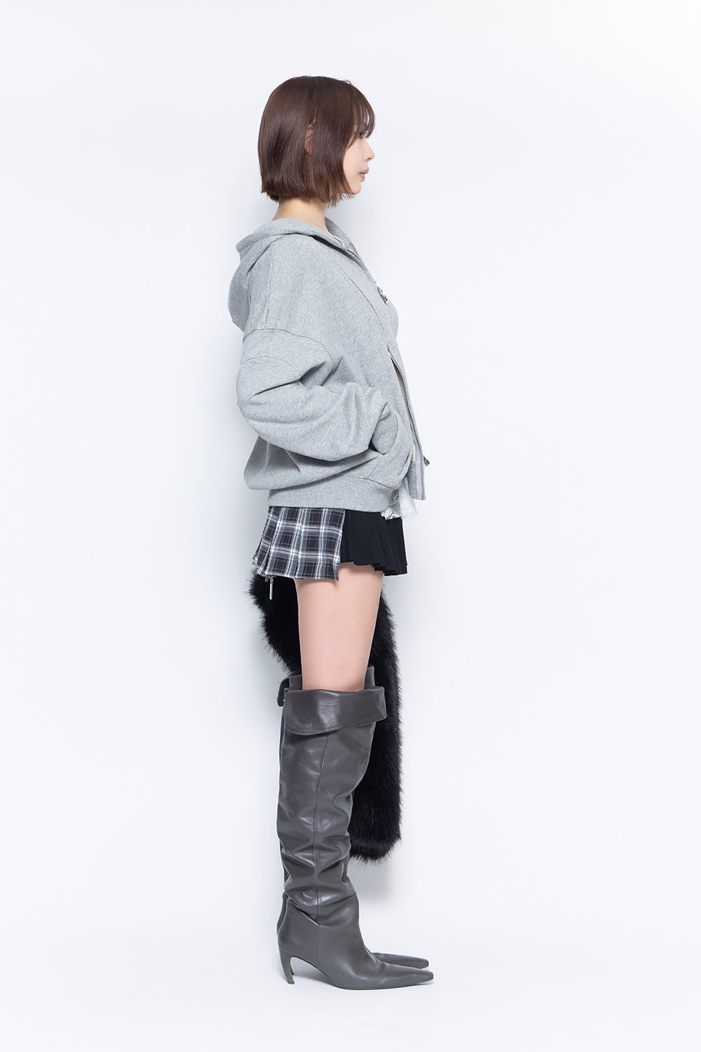 SKIRT – THEREDTHREAD