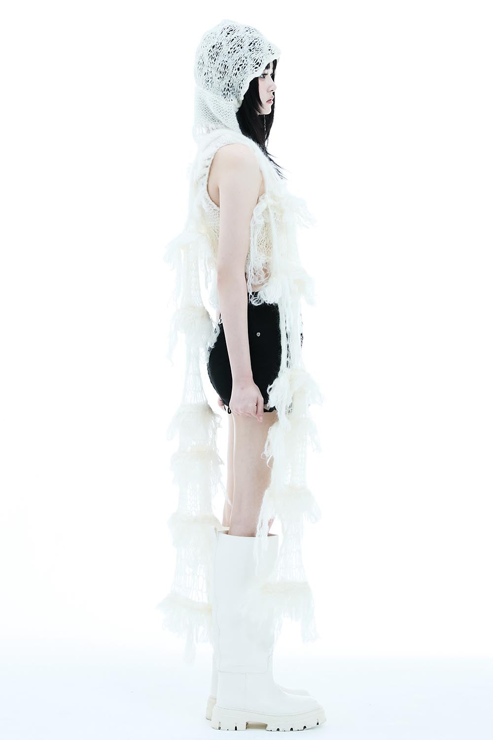 ACCESSORY – THEREDTHREAD