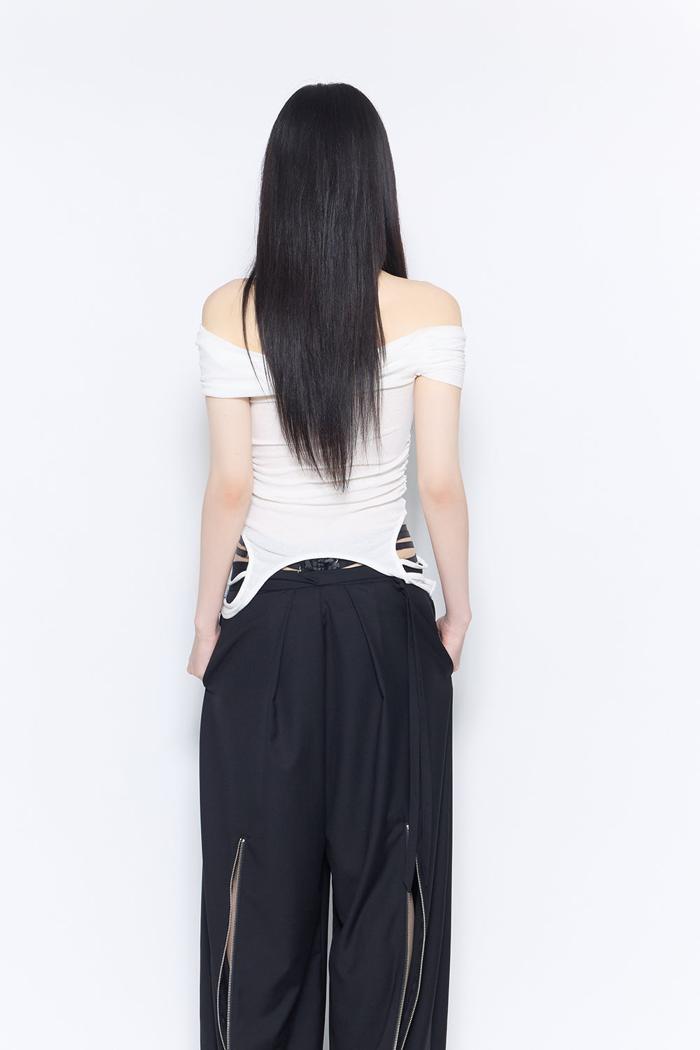loop offshoulder tops