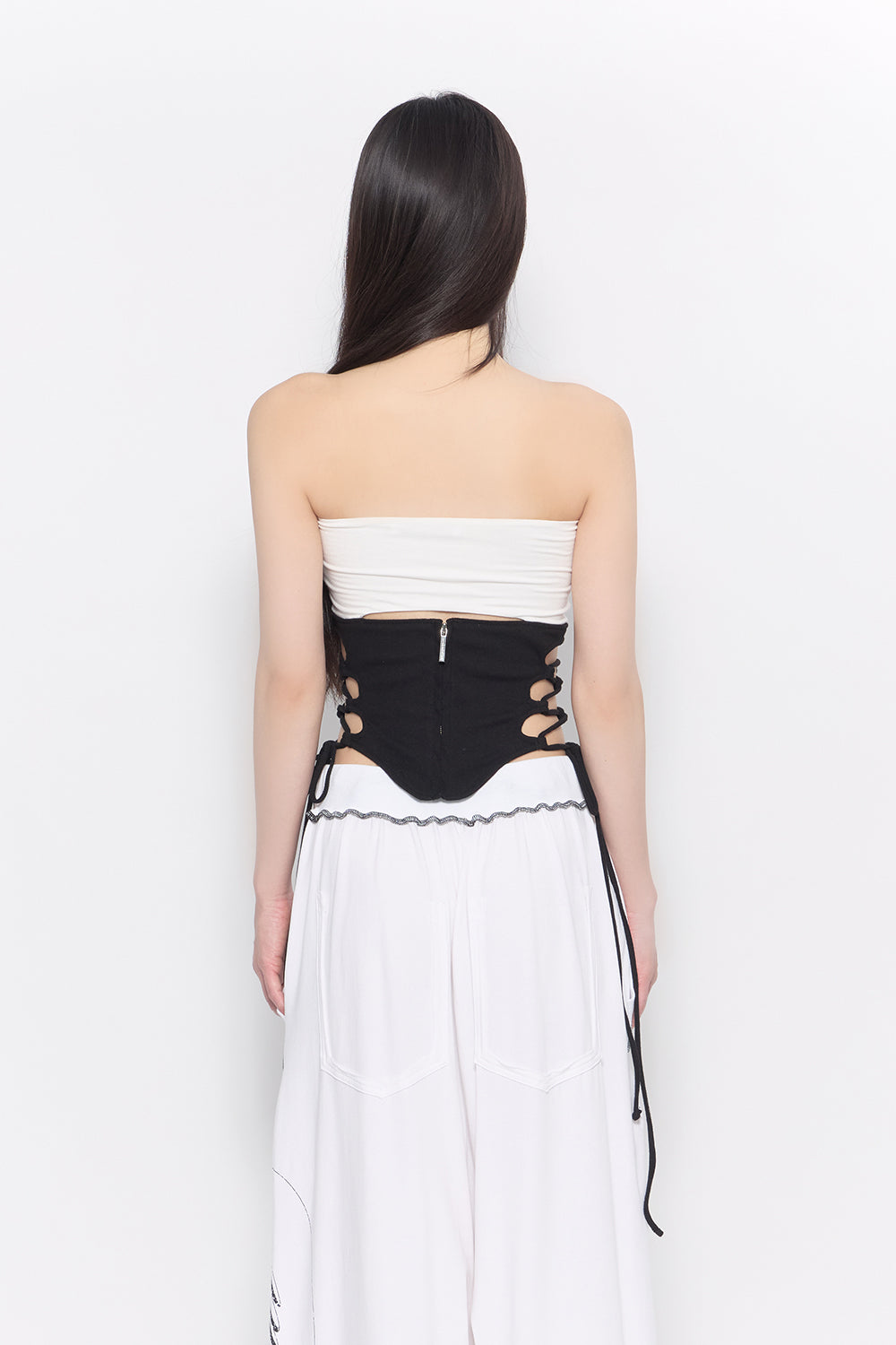 THEREDTHREAD / ザレッドスレッド】split hem lace up bare 2