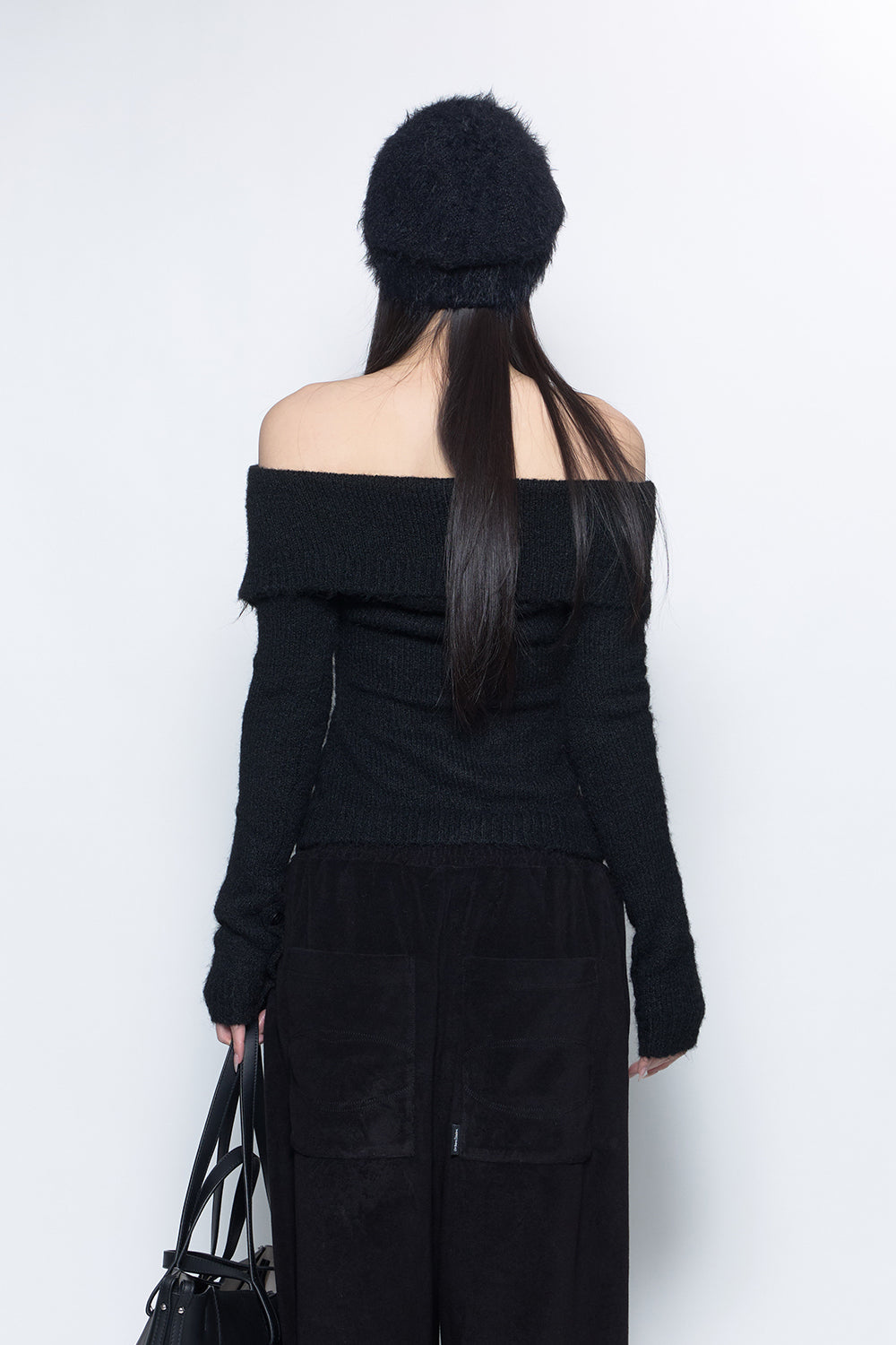S fold collar offshoulder knit