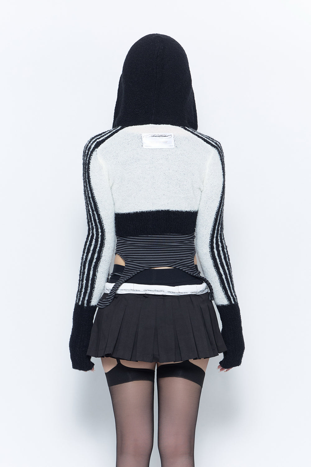 contrast zip knit hoodie