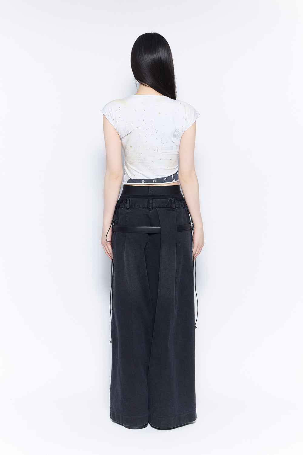 script layered pants