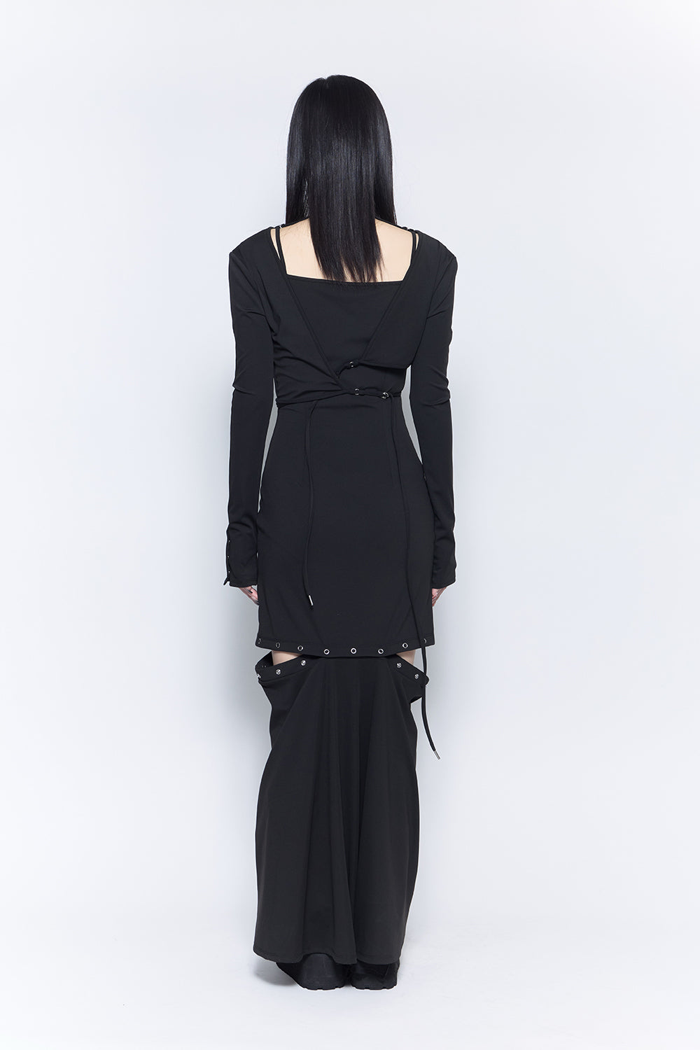 THEREDTHREAD / ザレッドスレッド】neck wrap strap onepiece
