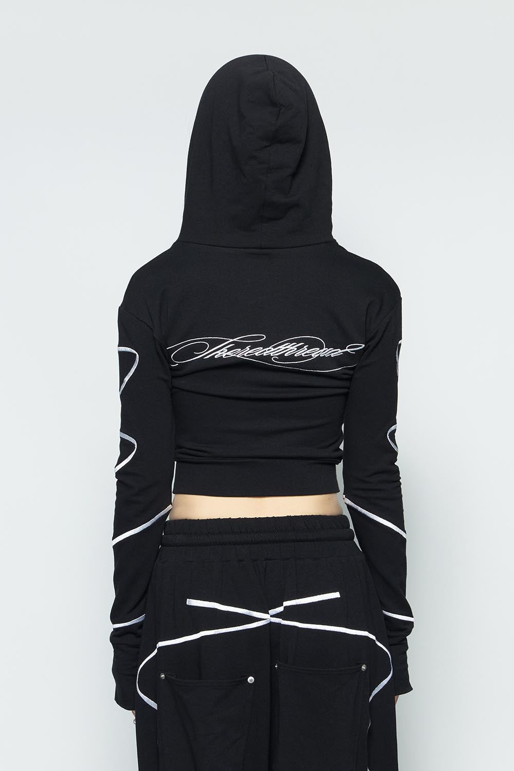トップス theredthread S embroidery ribbon hoodie THEREDTHREAD / ザレッドスレッド】S embroidery ribbon hoodie